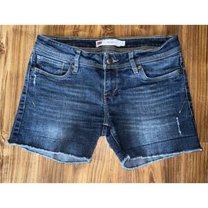 Levi’s Shorts Juniors Size 5 Midi Low Rise Raw Hem Denim‎ Shorts